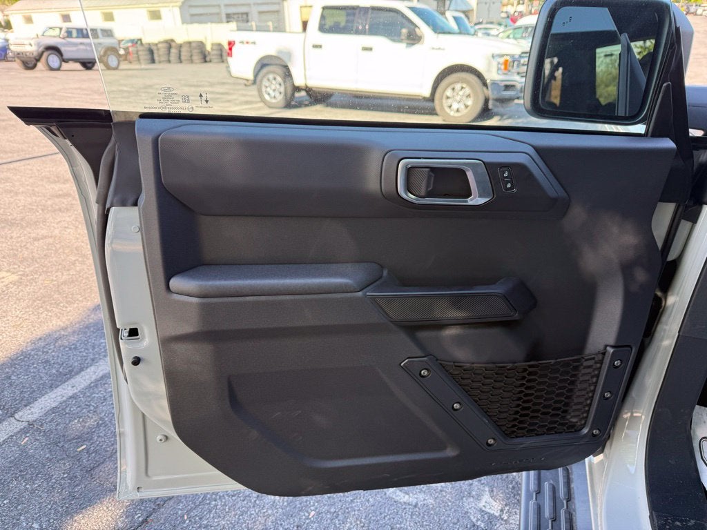 2026 Ford Bronco Matte Black Pkg
