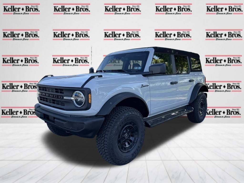 2026 Ford Bronco Matte Black Pkg