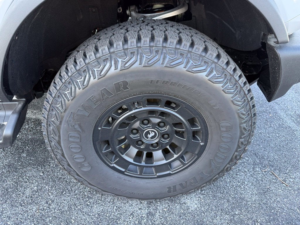 2026 Ford Bronco Matte Black Pkg