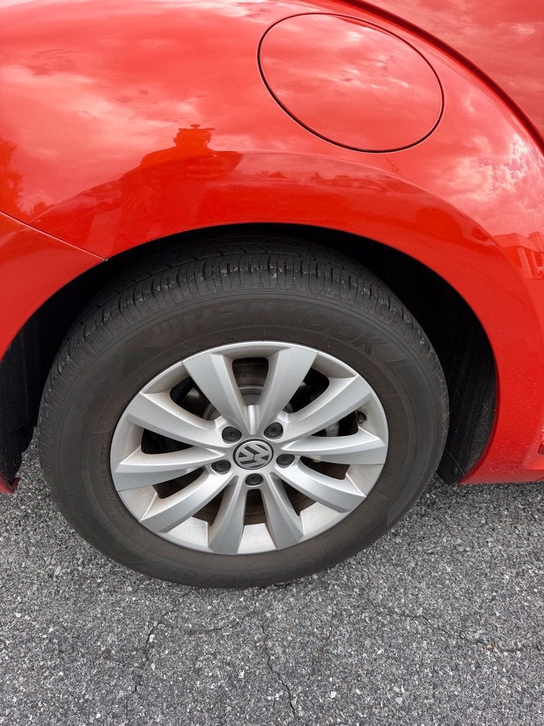 2019 Volkswagen Beetle Convertible 2.0T S