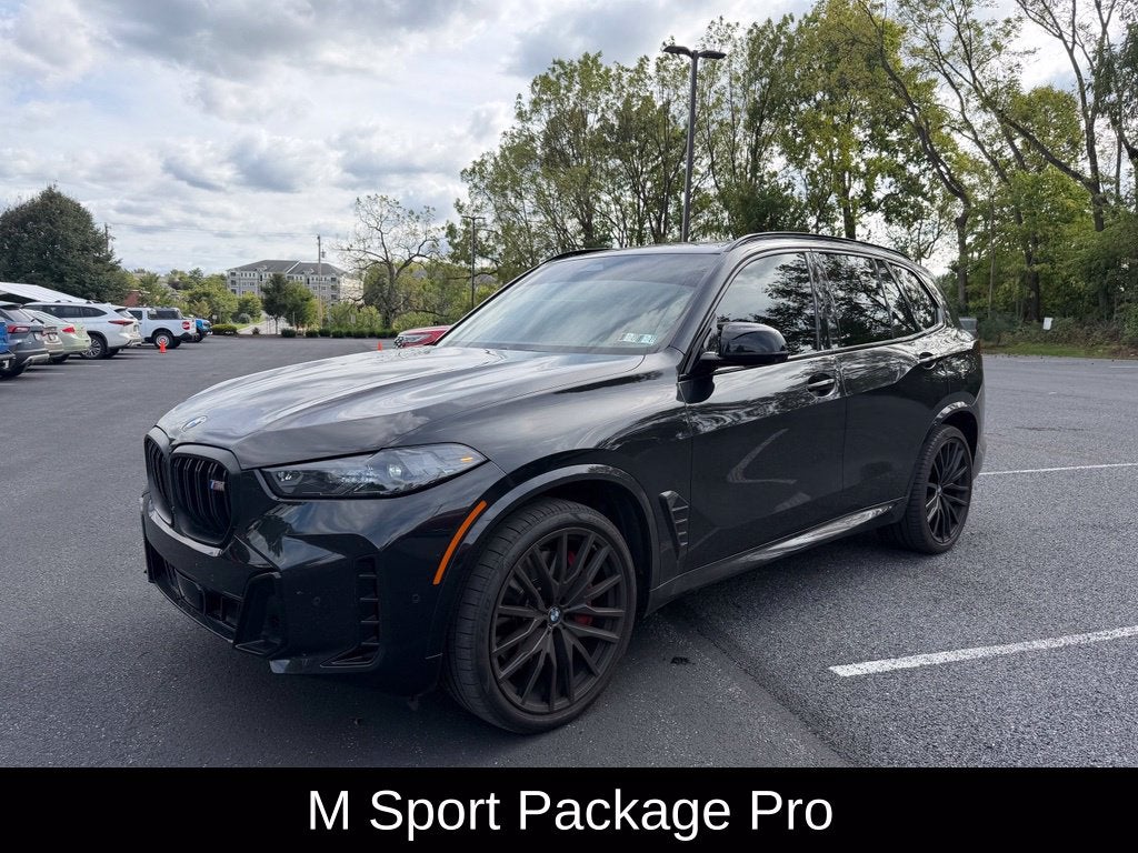 2025 BMW X5 M60i