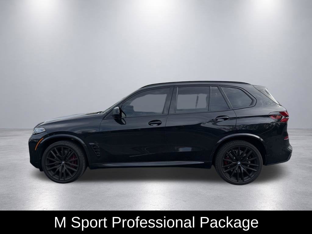 2025 BMW X5 M60i