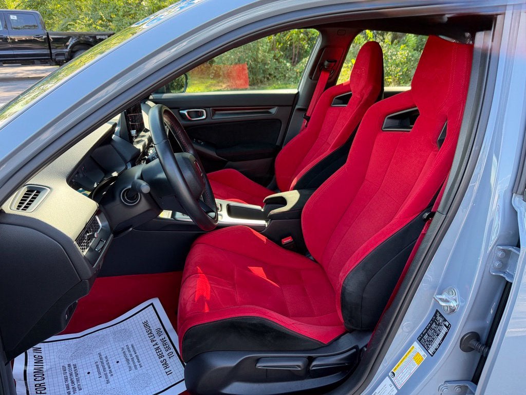 2025 Honda Civic Type R Base