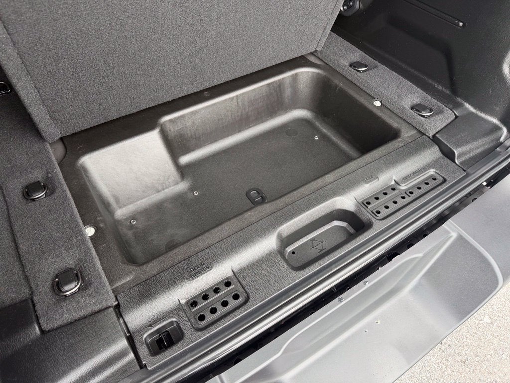 2022 Jeep Wrangler Unlimited Sahara Altitude 4x4