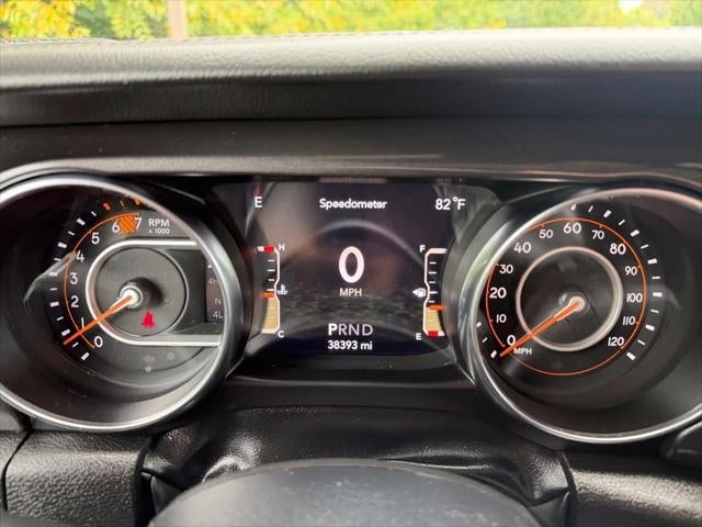 2022 Jeep Wrangler Unlimited Sahara Altitude 4x4