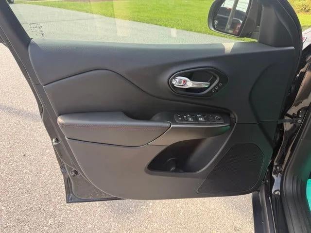 2023 Jeep Cherokee Trailhawk 4x4