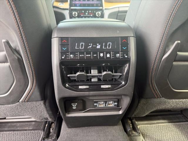 2022 Jeep Grand Cherokee Summit Reserve 4x4