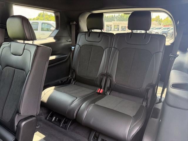 2026 Jeep Grand Cherokee L Altitude 4x4