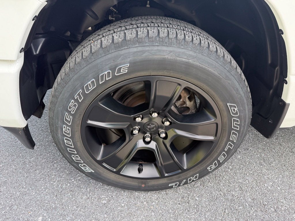2023 RAM 1500 Big Horn Crew Cab 4x4 5'7' Box
