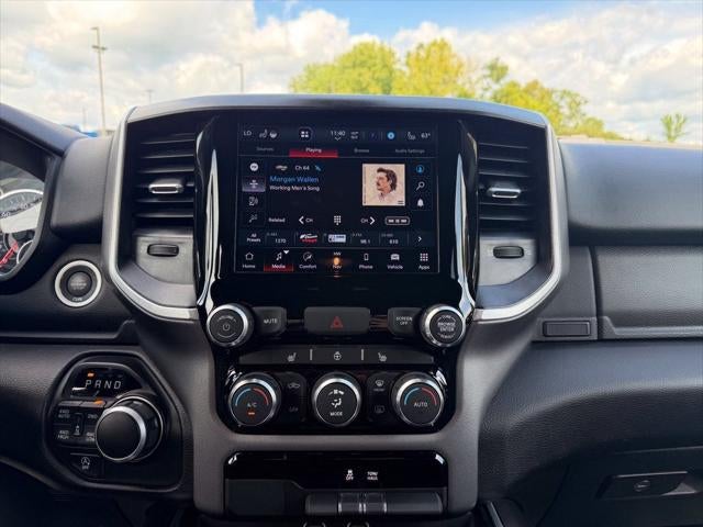 2023 RAM 1500 Lone Star Crew Cab 4x4 5'7' Box