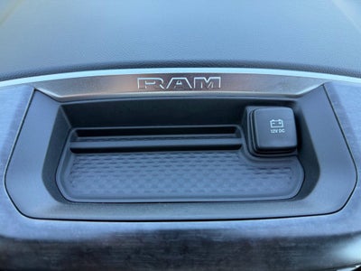 2024 RAM 1500 Big Horn Crew Cab 4x4 5'7' Box