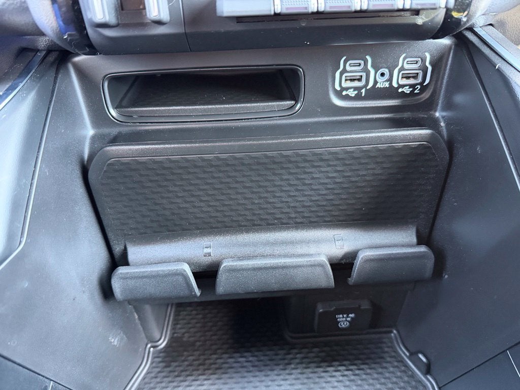 2024 RAM 1500 Big Horn Crew Cab 4x4 6'4' Box
