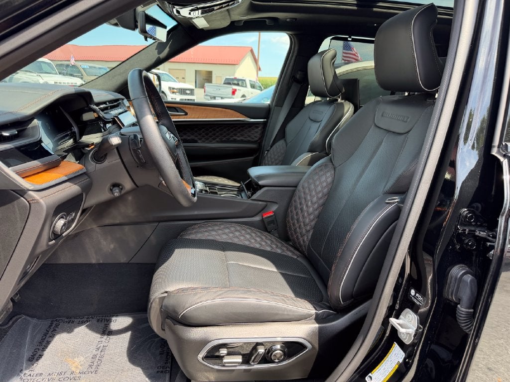 2023 Jeep Grand Cherokee Summit Reserve