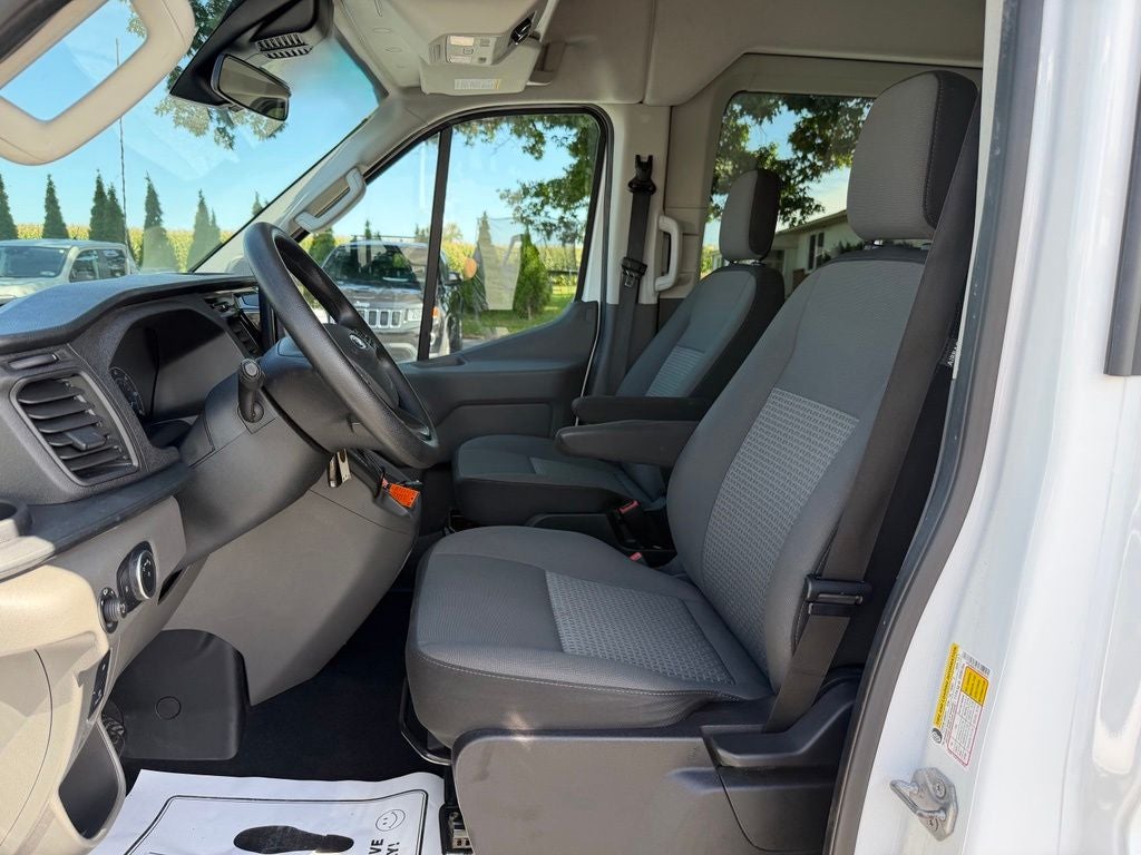 2025 Ford Transit-350 XLT