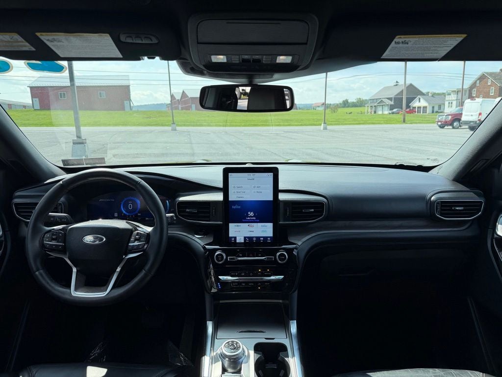 2023 Ford Explorer Platinum