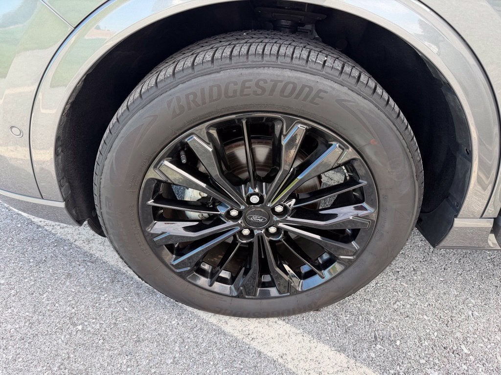 2024 Ford Escape ST-Line Elite