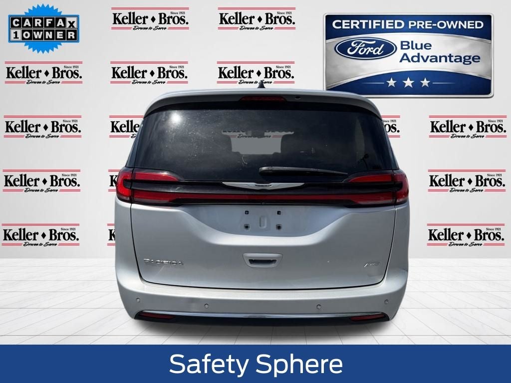 2023 Chrysler Pacifica Touring L