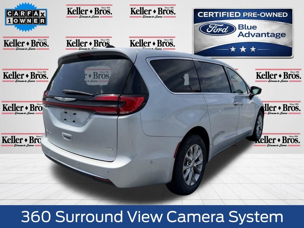 2023 Chrysler Pacifica Touring L