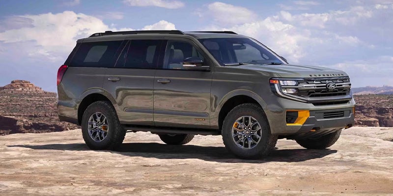 Side profile view of Ford Expedition